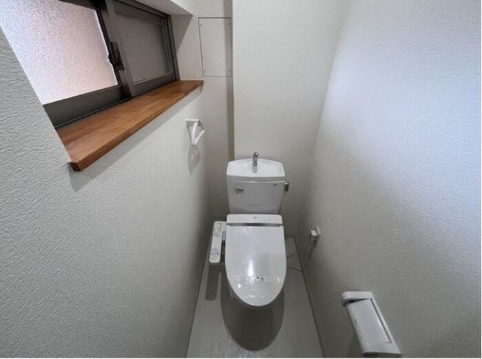 物件内観写真5　(トイレ)