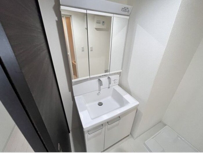 物件内観写真6　(洗面)