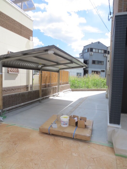 物件外観写真3　(駐輪場)