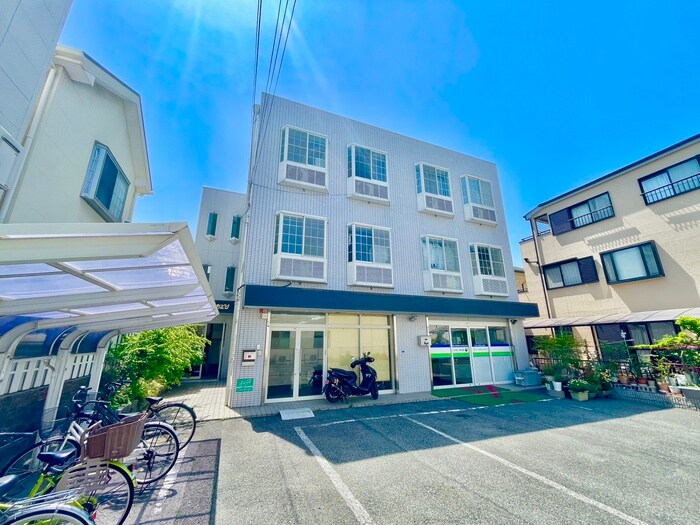 物件外観写真1　(外観写真)