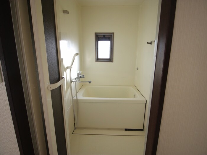 物件内観写真9　(バス／シャワールーム等)