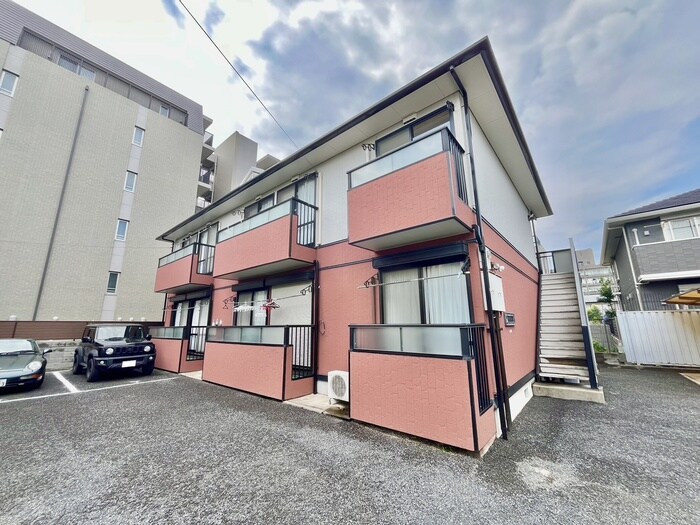 物件外観写真1　(外観写真)