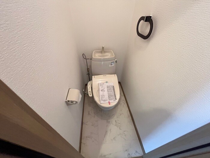 物件内観写真13　(トイレ)