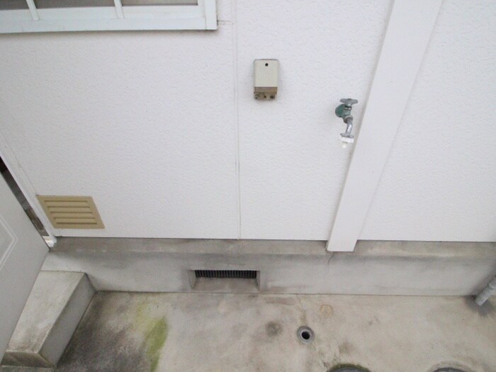 物件内観写真17　(洗濯機置場)