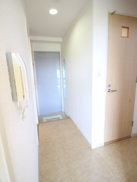 物件内観写真20　(玄関)