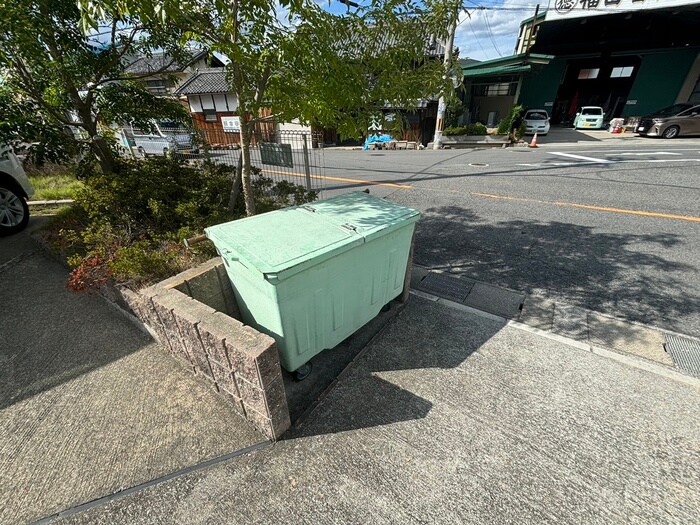 物件外観写真5　(建物設備)