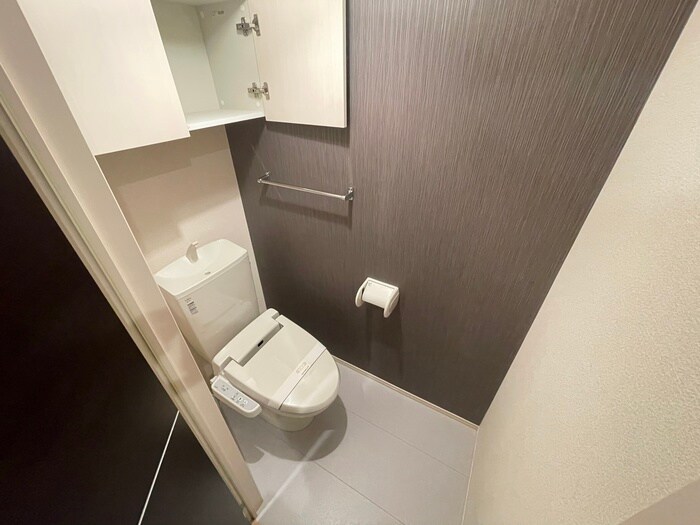 物件内観写真12　(トイレ)