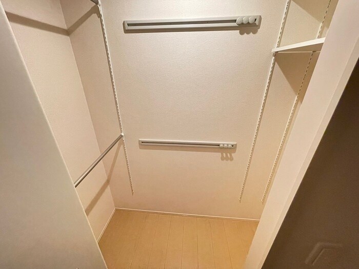 物件内観写真14　(収納)