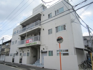さつきマンション外観写真