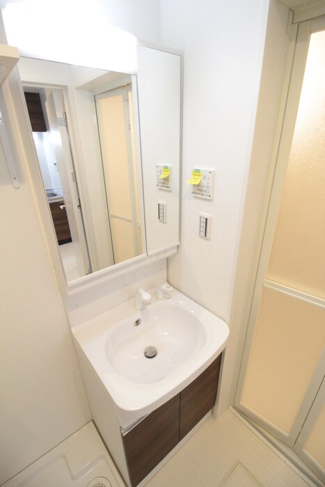 物件内観写真10　(洗面)