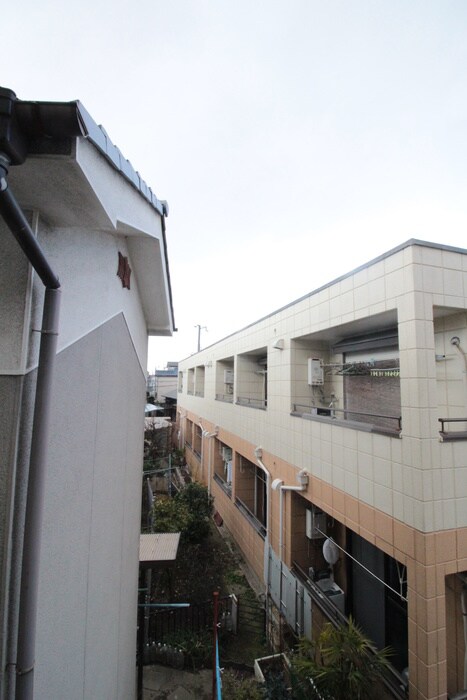 物件内観写真22　(室内からの展望)