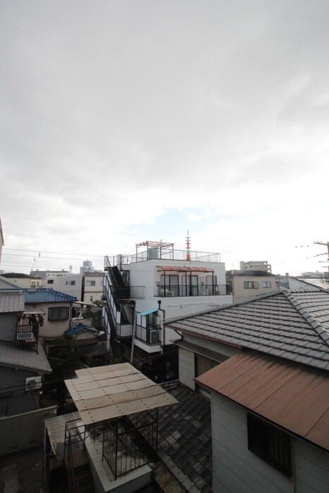 物件内観写真22　(室内からの展望)