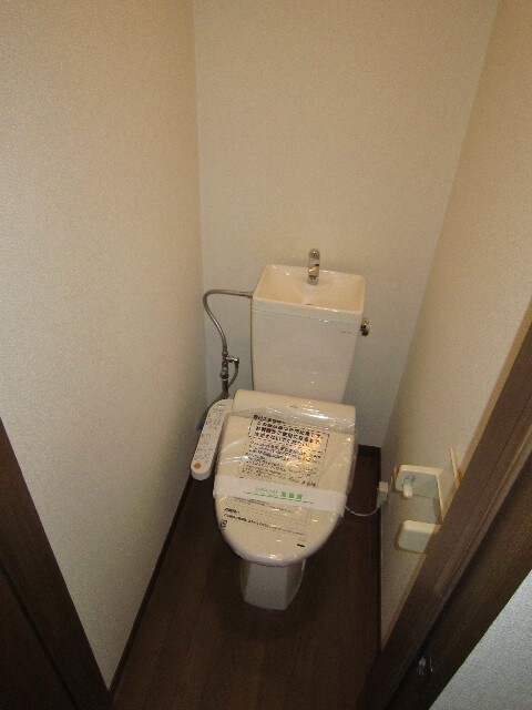 物件内観写真10　(トイレ)