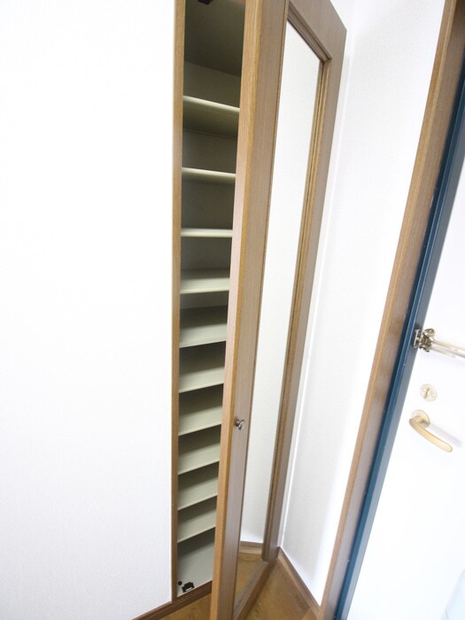 物件内観写真20　(靴箱)