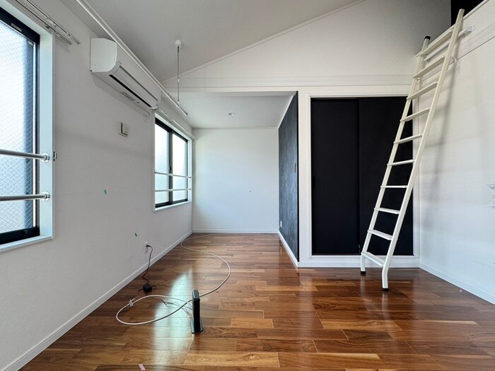 物件内観写真11　(居室)