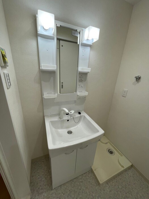 物件内観写真13　(洗面)