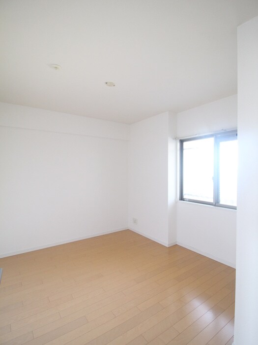 物件内観写真14　(居室)