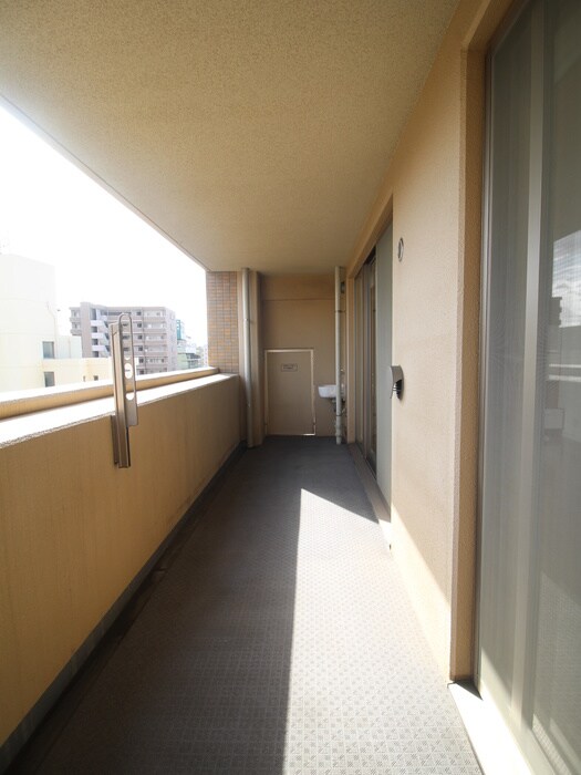 物件内観写真18　(ベランダ・バルコニー)