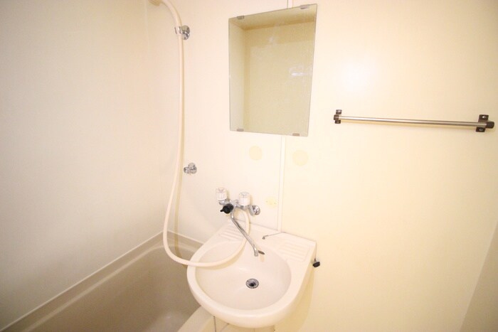 物件内観写真10　(洗面)