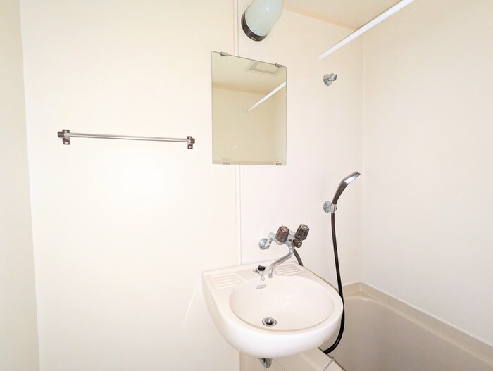 物件内観写真17　(洗面)