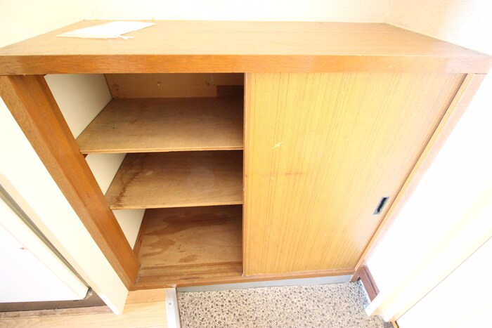 物件内観写真18　(靴箱)