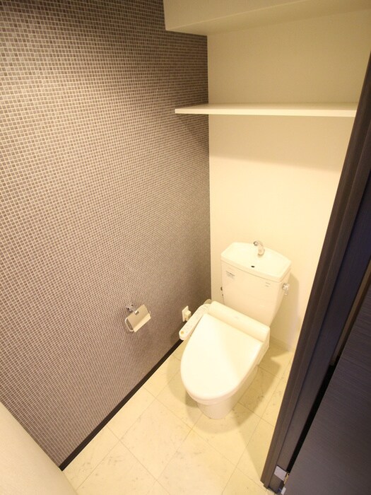 物件内観写真15　(トイレ)