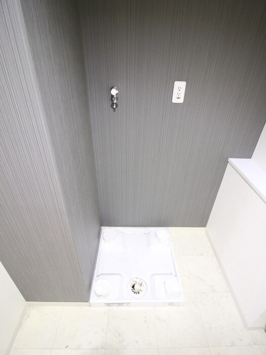 物件内観写真17　(洗濯機置場)