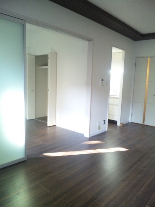 物件内観写真18　(居室)