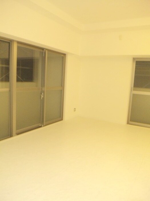 物件内観写真21　(居室)