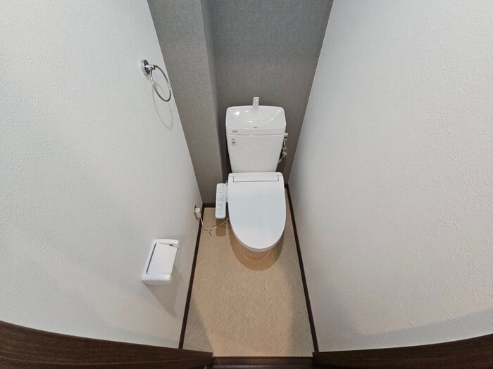 物件内観写真10　(トイレ)