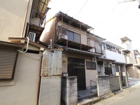 西野大鳥井町貸家外観写真