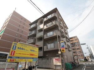 上甲子園ハイツ外観写真