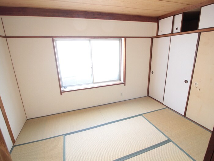 物件内観写真8　(居室)