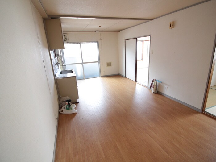 物件内観写真15　(居室)