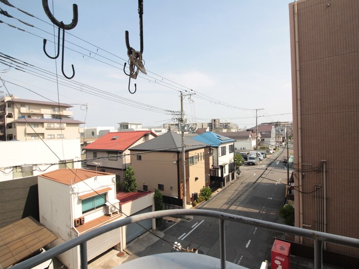 物件内観写真20　(室内からの展望)