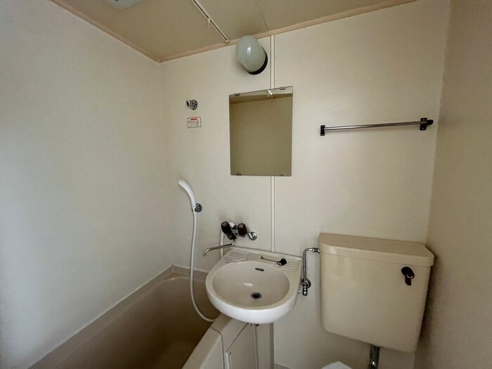 物件内観写真11　(洗面)