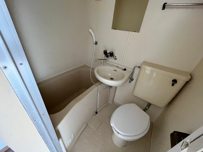 物件内観写真12　(バス／シャワールーム等)