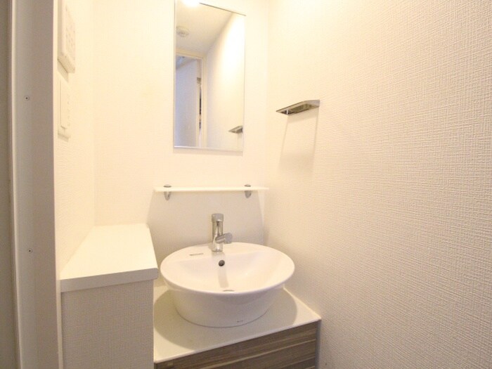 物件内観写真9　(洗面)