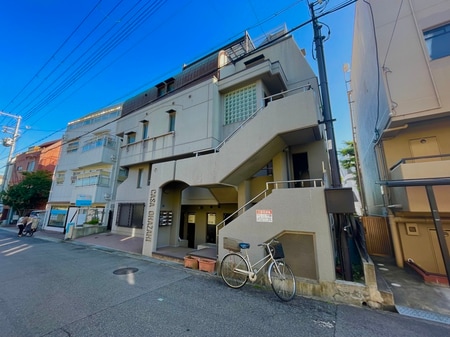 カーサ　オカザキ外観写真