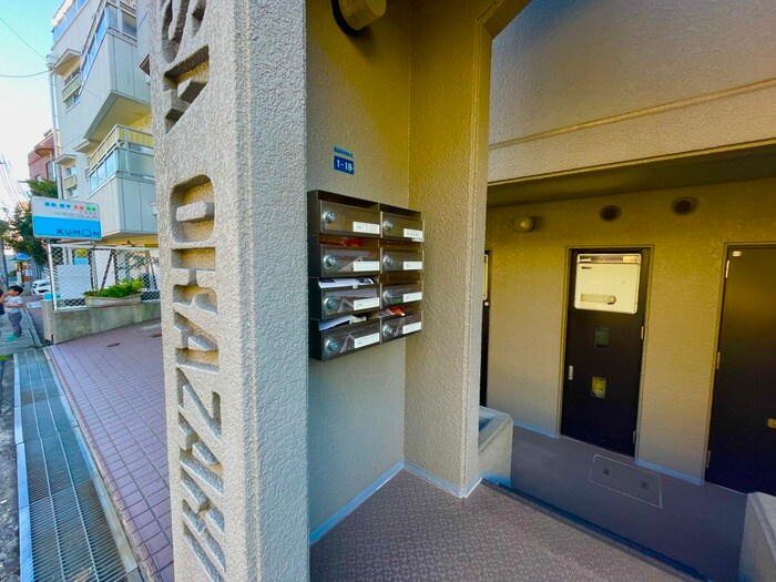 物件外観写真4　(建物設備)