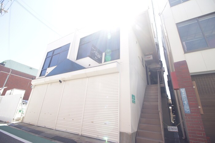 物件外観写真2　(外観写真)