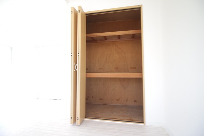 物件内観写真13　(収納)