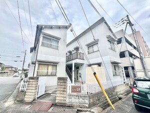 ハイツなぎ外観写真