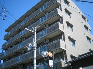 フィオーレ鶴見外観写真