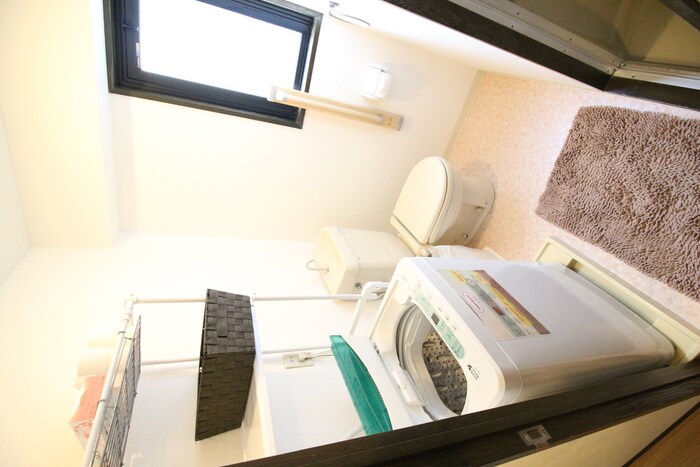 物件内観写真10　(トイレ)