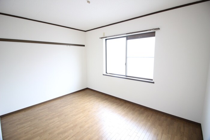 物件内観写真18　(居室)