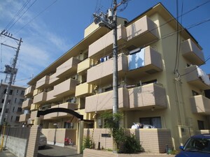 エスカロ－ナナカツカ外観写真