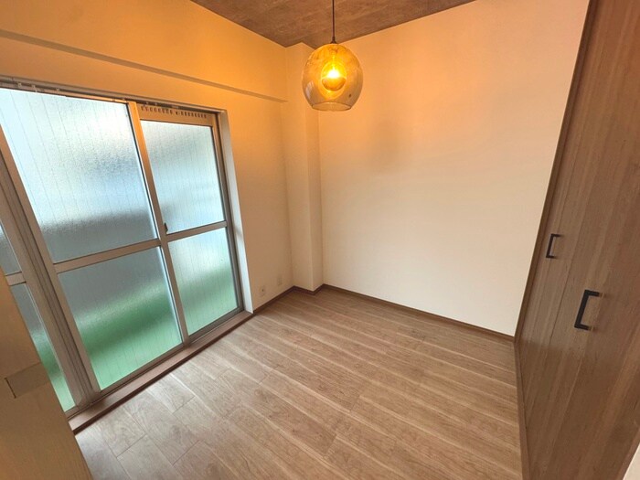 物件内観写真16　(居室)