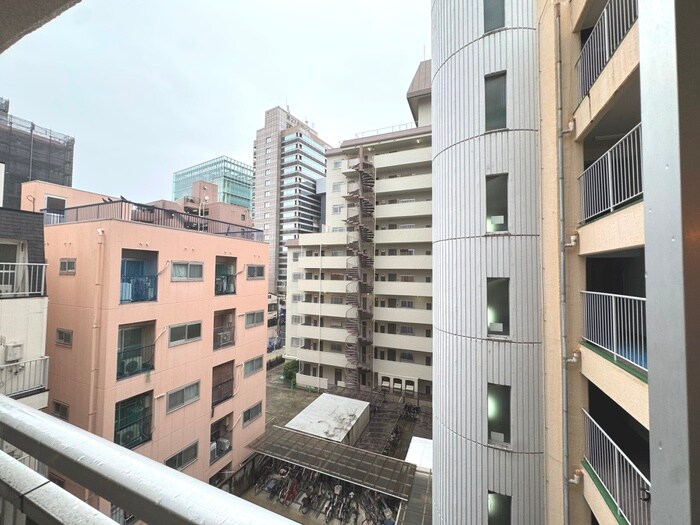 物件内観写真19　(室内からの展望)