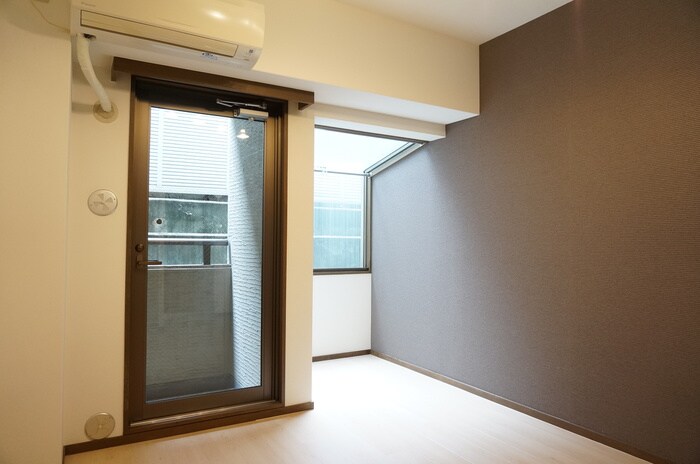 物件内観写真11　(居室)